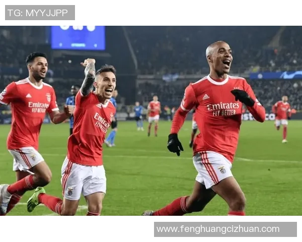 世界杯精彩对决本菲卡逆转战胜那不勒斯十大进球回顾引爆全场激情